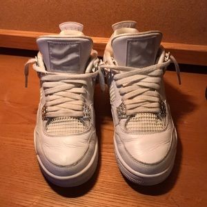 Pure Money 4’s size 8.5
